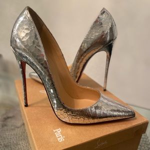 Christian Louboutin 120 Specchio Martele (Silver)